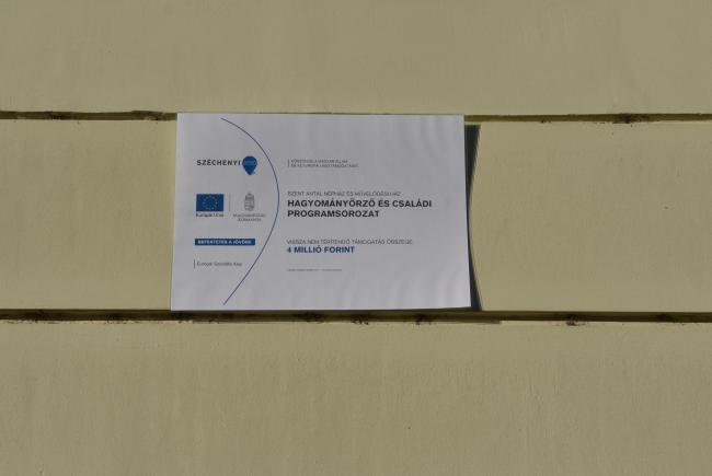 Hagyományőrző és családi program kommunikációs tábla